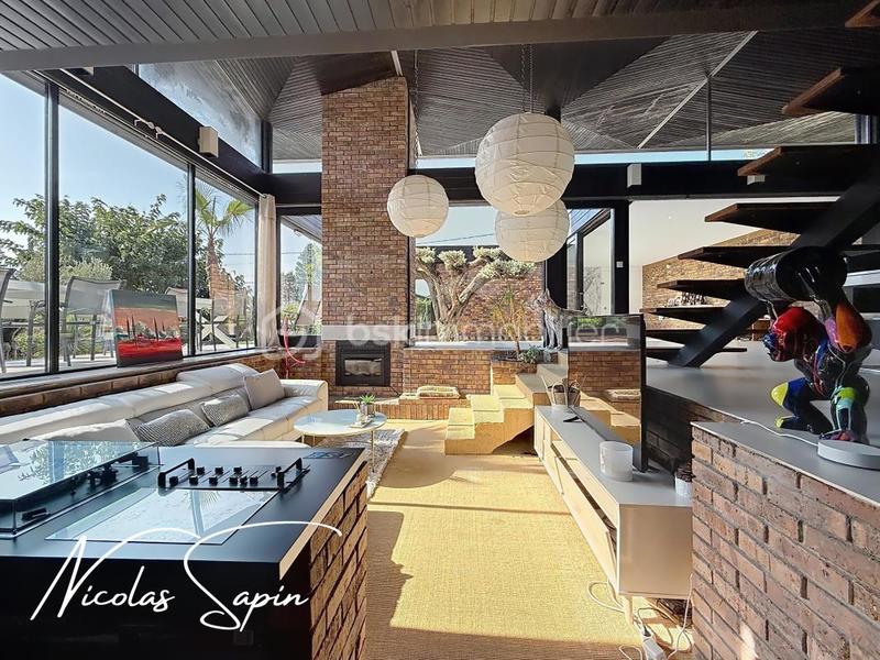 Maison d'architecte - 188 m² - 6 pièces