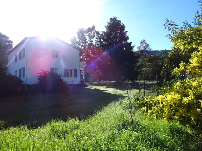 Demeure - 142 m² - 8 pièces