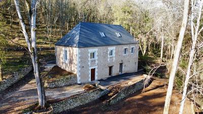 Maison - 170 m² - 4 pièces