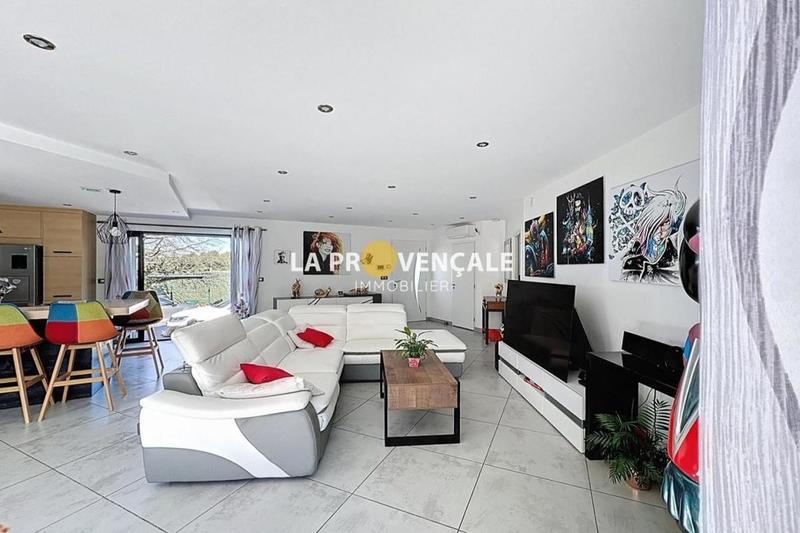 Maison traditionnelle - 143 m² - 5 pièces