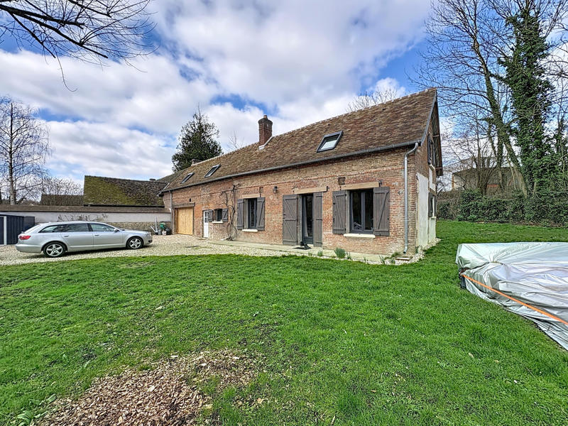 Maison - 101 m² - 6 pièces