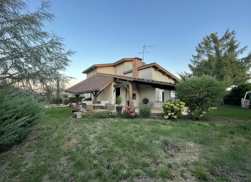 Pavillon - 142 m² - 6 pièces