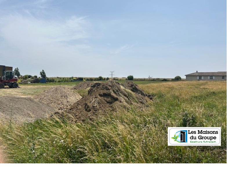 Terrain constructible - 720 m²