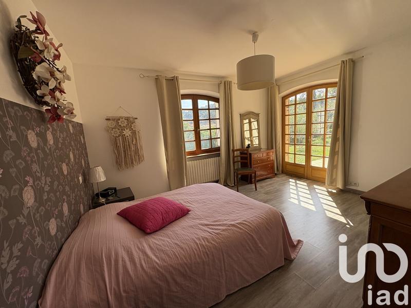 Maison - 173 m² - 9 pièces