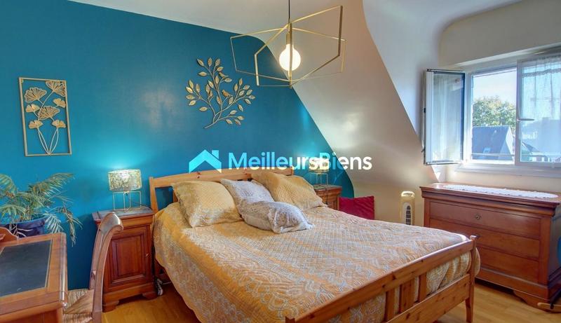 Maison - 137 m² - 6 pièces