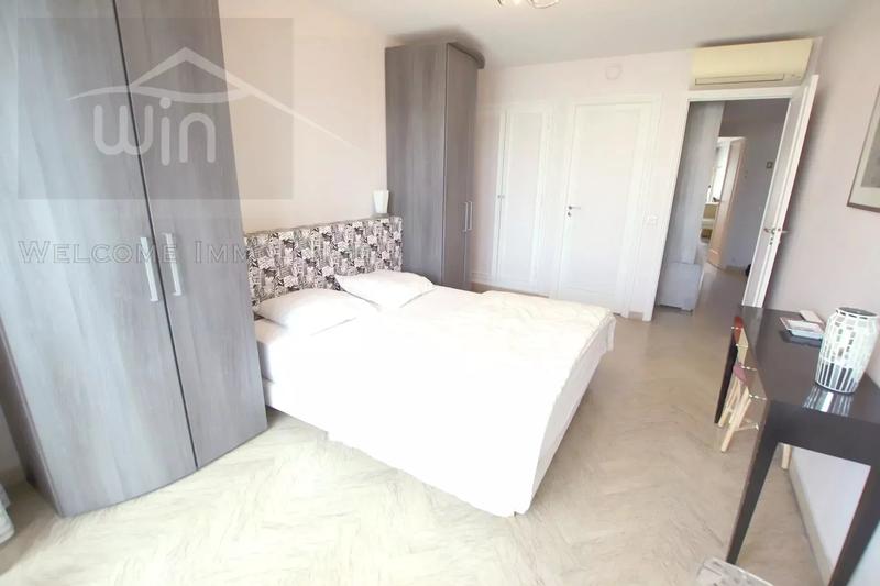 Appartement - 93 m² - 3 pièces