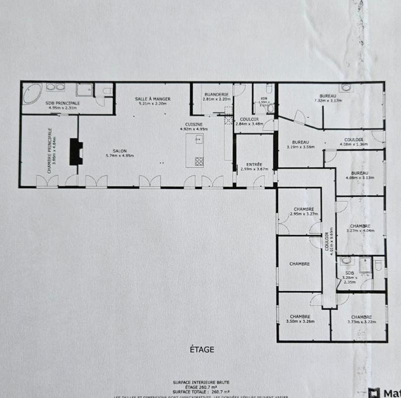 Maison - 260 m² - 10 pièces