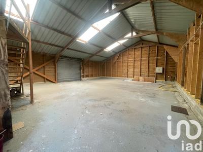 Appartement - 240 m² - 2 pièces