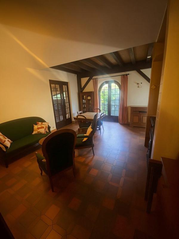 Maison ancienne - 179 m² - 10 pièces