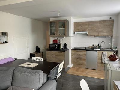 Appartement - 360 m² - 10 pièces