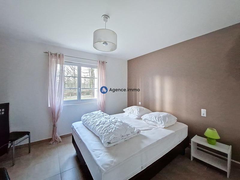 Maison - 246 m² - 10 pièces