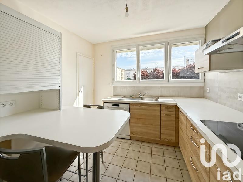 Appartement - 82 m² - 5 pièces