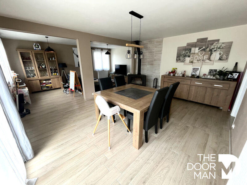 Maison - 123 m² - 5 pièces