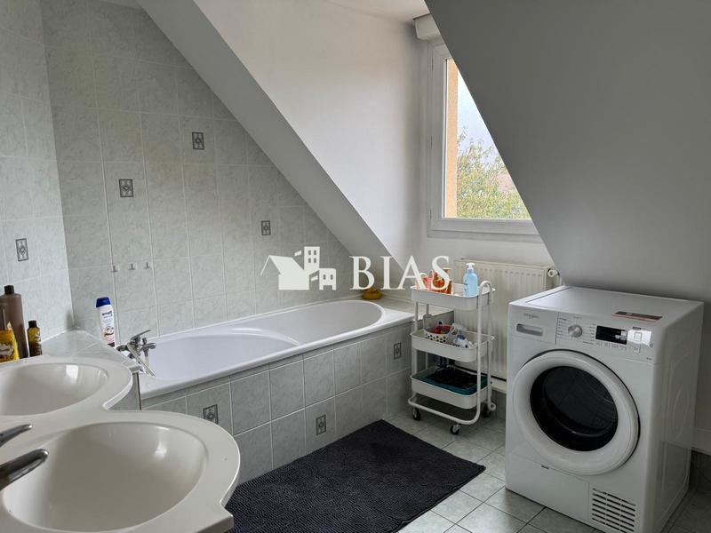 Maison - 116 m² - 5 pièces