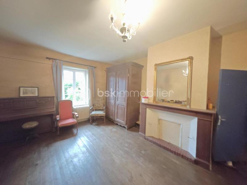 Maison - 211 m² - 9 pièces