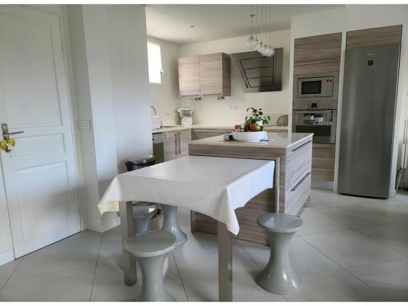 Maison - 151 m² - 7 pièces