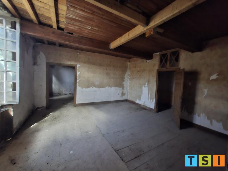 Maison - 400 m² - 10 pièces