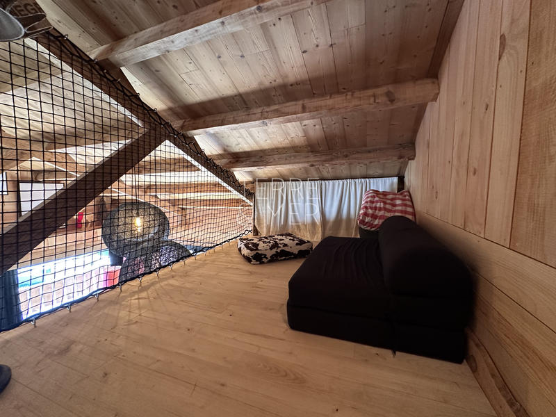 Maison - 95 m² - 4 pièces