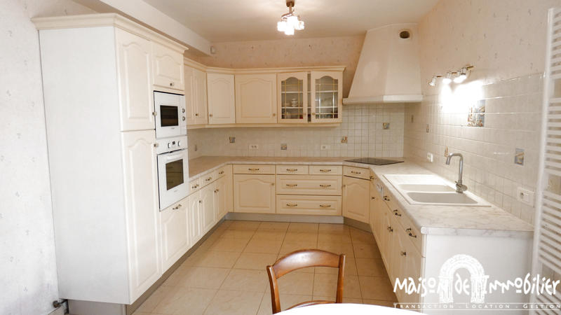 Maison - 169 m² - 6 pièces