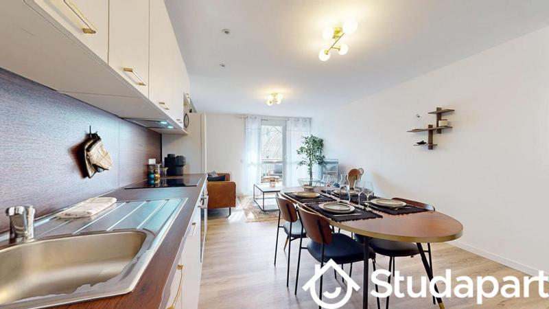 Chambre - 78 m² - 1 pièce