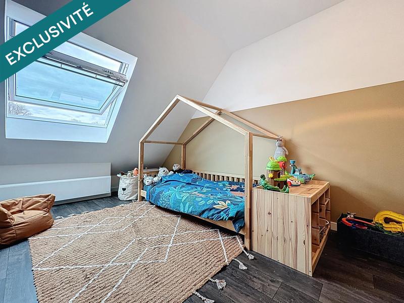 Maison - 144 m² - 9 pièces