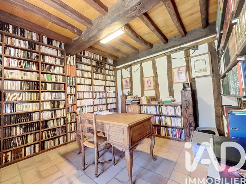 Maison - 564 m² - 13 pièces