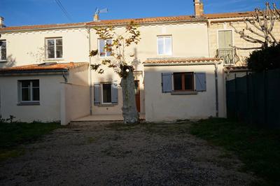 Maison - 88 m² - 4 pièces