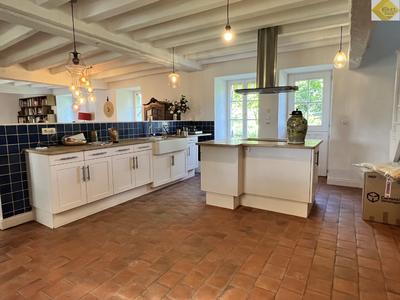 Maison - 160 m² - 6 pièces