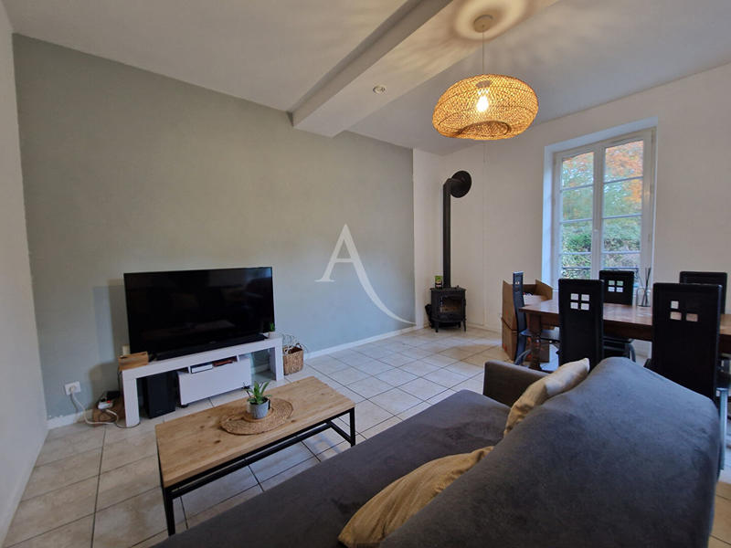 Maison - 94 m² - 4 pièces