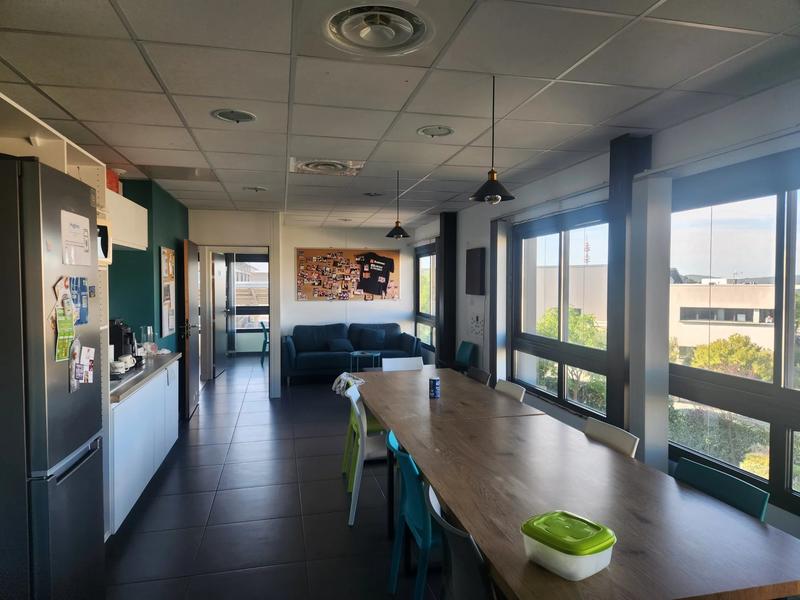 Bureau - 290 m² - 14 pièces