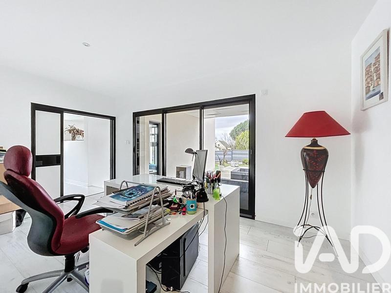 Maison de maîtres - 314 m² - 10 pièces