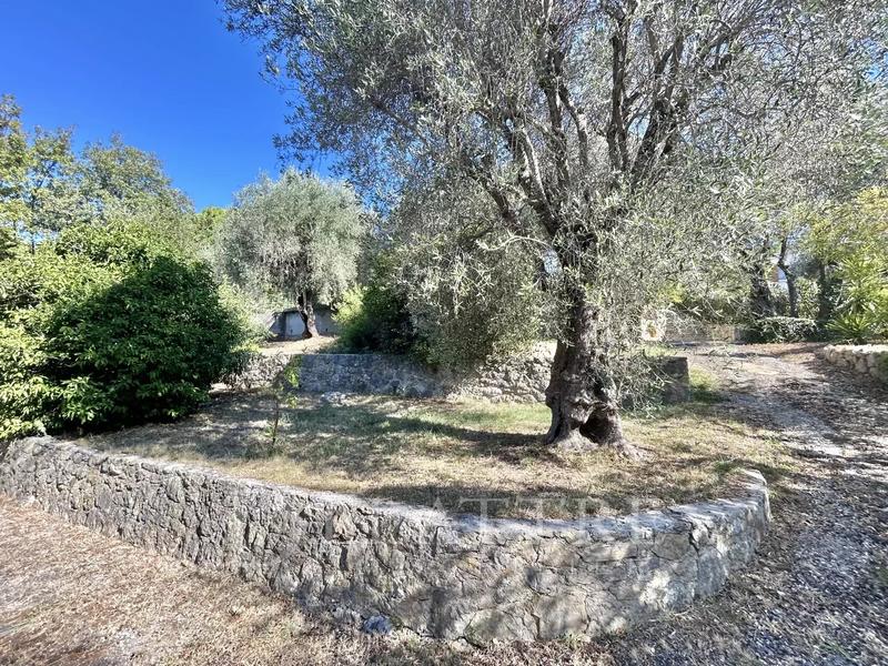 Villa - 170 m² - 8 pièces