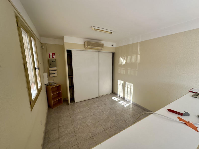 Local commercial - 113 m²