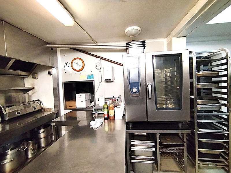 Local commercial - 516 m² - 19 pièces