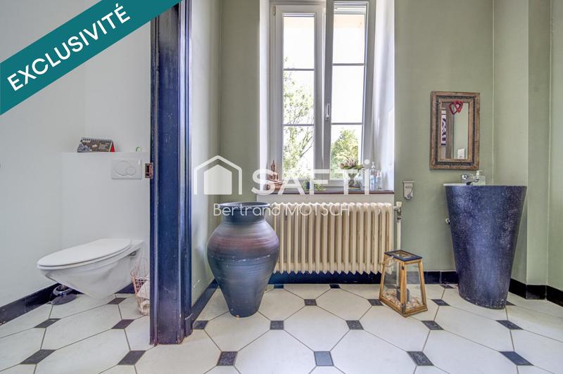 Maison de maîtres - 280 m² - 12 pièces