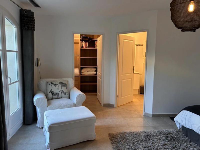 Maison - 174 m² - 5 pièces