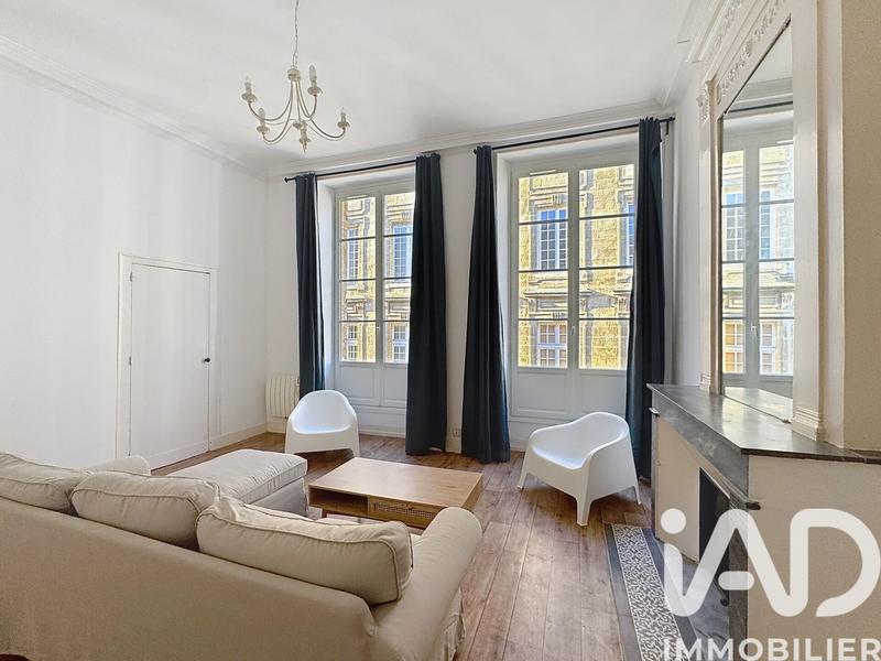 Appartement - 70 m² - 2 pièces