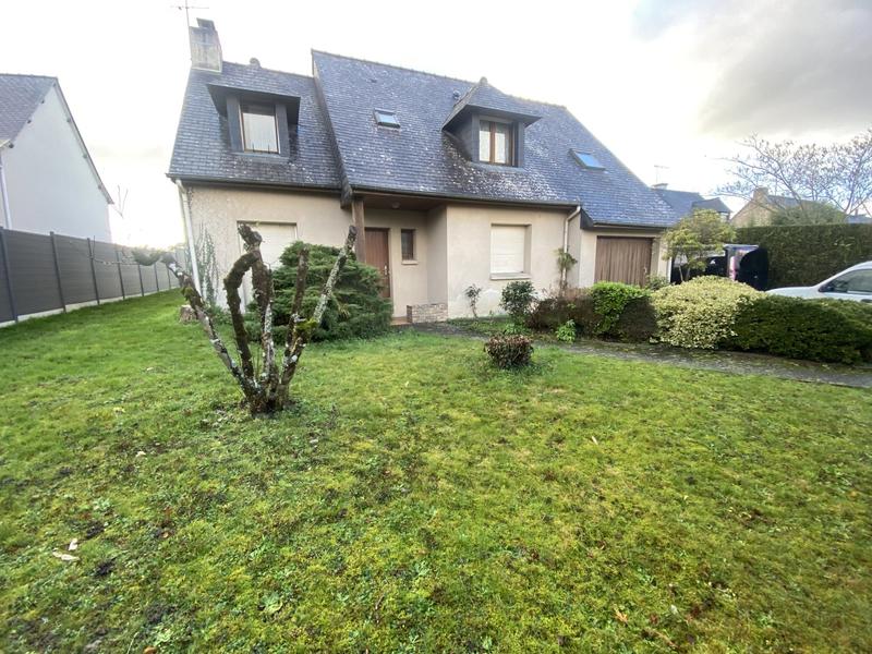 Maison - 95 m² - 5 pièces