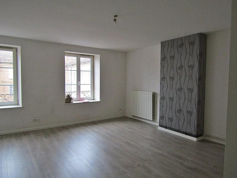 Appartement - 82 m² - 3 pièces
