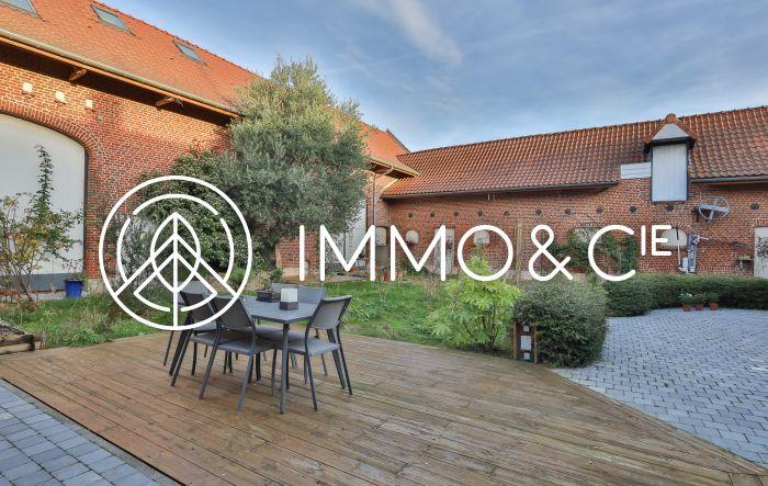 Corps de ferme - 231 m² - 6 pièces