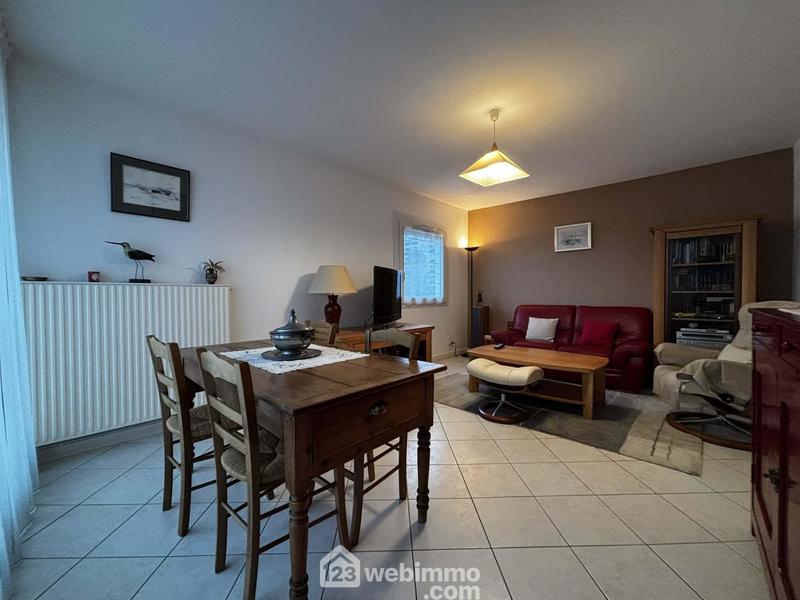 Appartement - 70 m² - 3 pièces