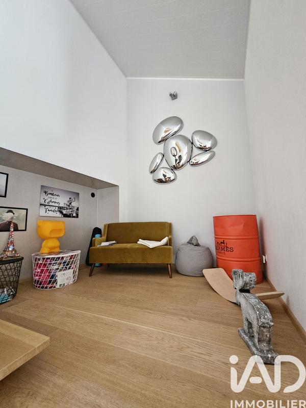 Maison - 197 m² - 4 pièces