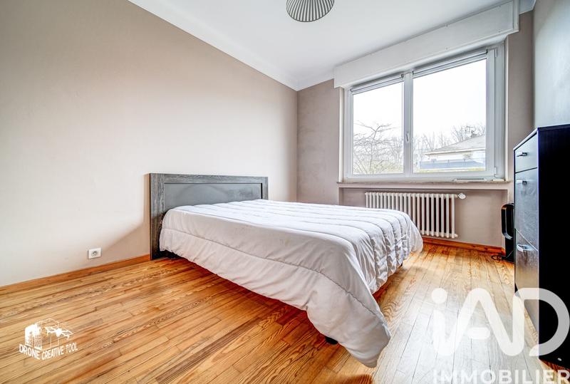 Appartement - 90 m² - 4 pièces