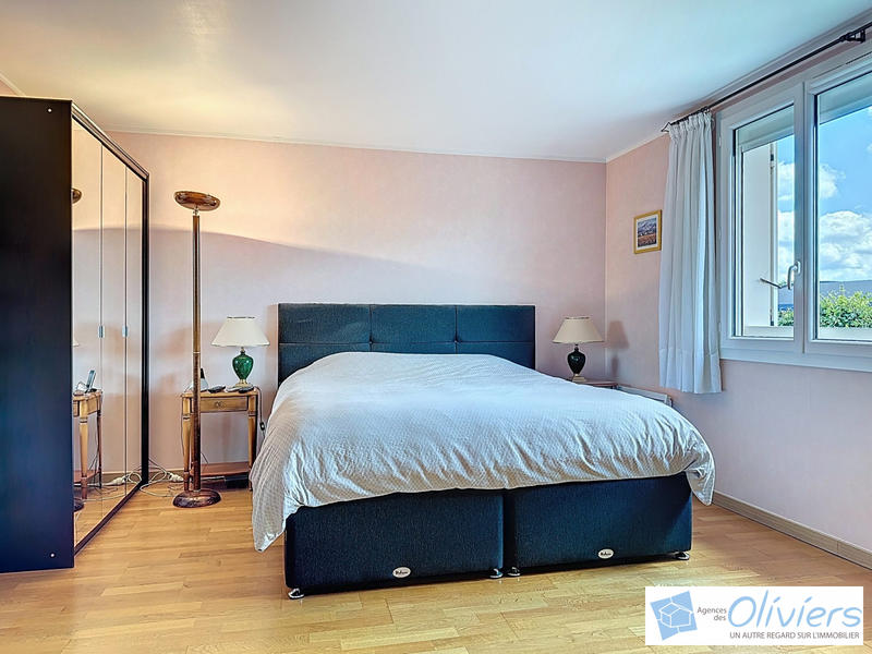 Maison - 152 m² - 7 pièces