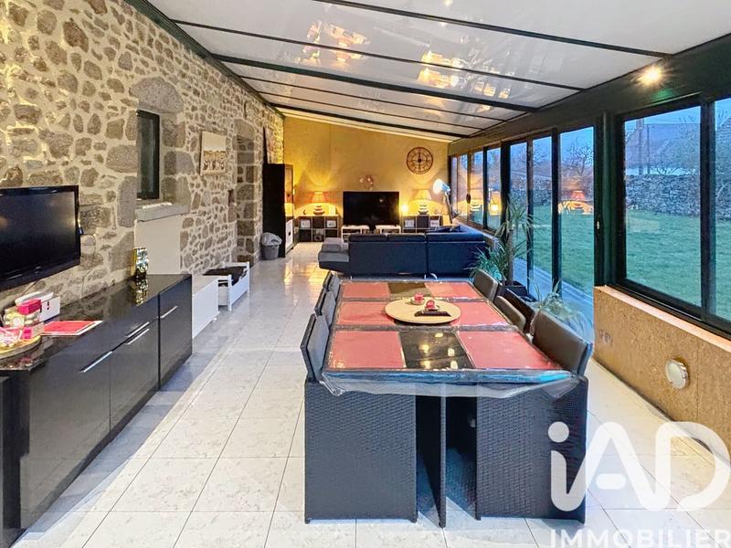 Maison - 163 m² - 7 pièces
