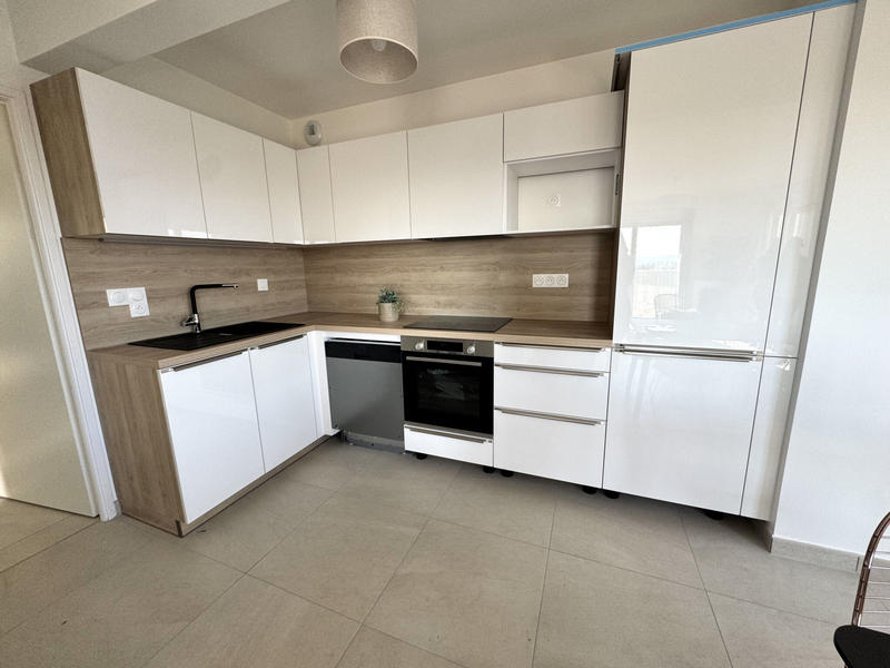 Appartement - 142 m² - 5 pièces