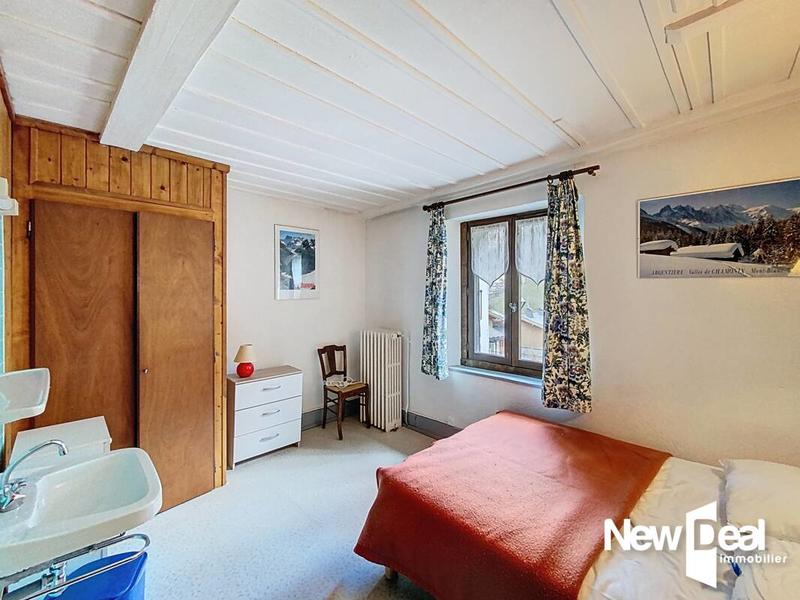 Maison de village - 333 m² - 15 pièces