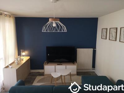 Chambre - 14 m² - 1 pièce