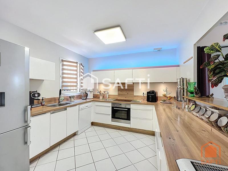 Villa - 90 m² - 4 pièces