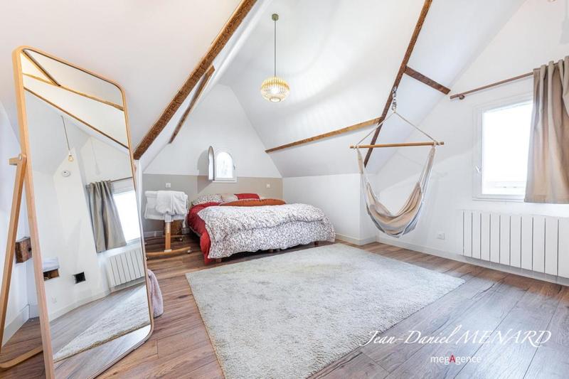 Maison - 135 m² - 6 pièces